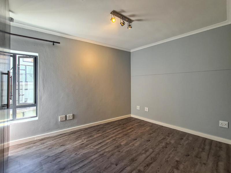 2 Bedroom Property for Sale in Hout Bay Western Cape